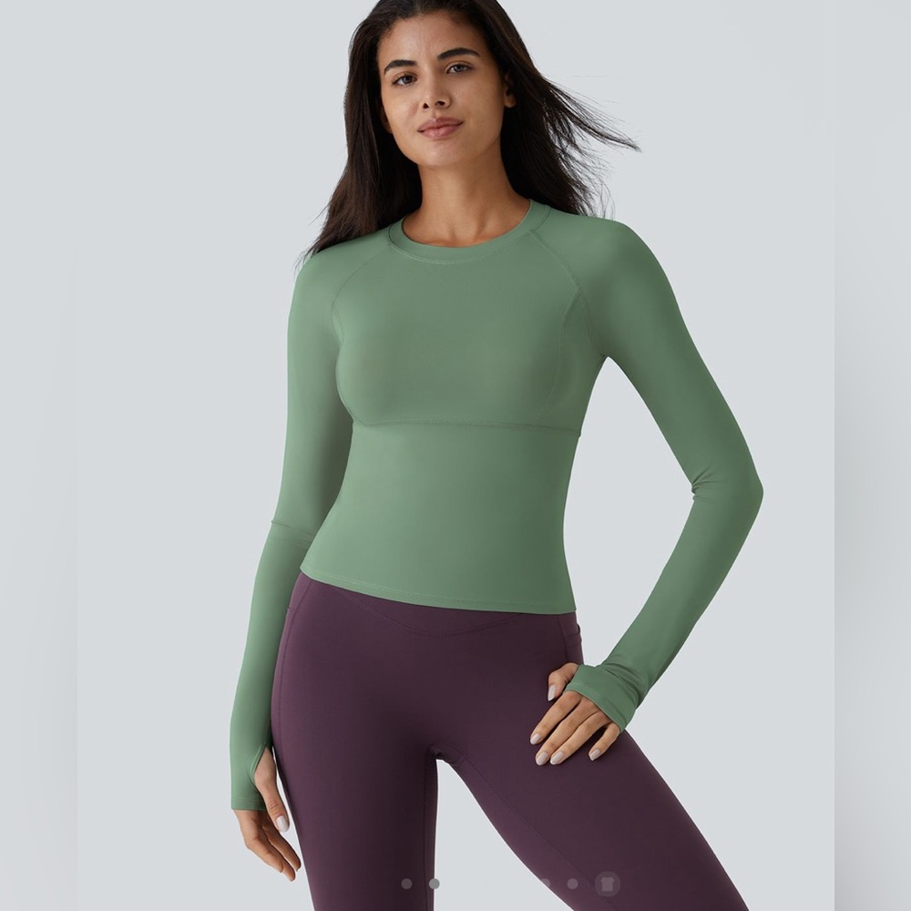 Halara NEVER WORN long sleeve